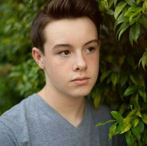 Meet your Posher, Brady